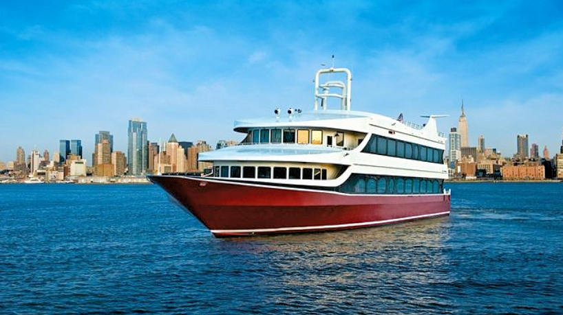 Atlantica New York Charter Yacht Exterior