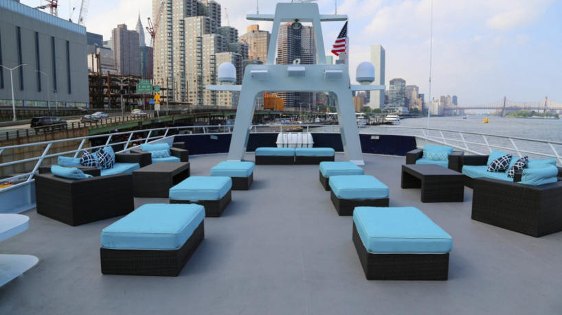 Atlantis 3rd level observation deck