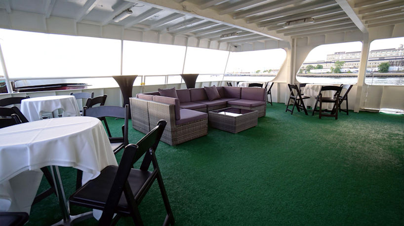 Harmony Deck 2 Lounge
