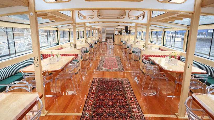 Manhattan III Interior Aft
